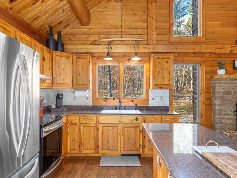 137-mountain-view-lane-wilmington-ny-129