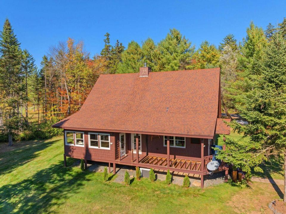 W22-NY0592-042 W22-NY0592-042