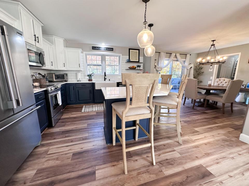 Kitchen & Dining Room