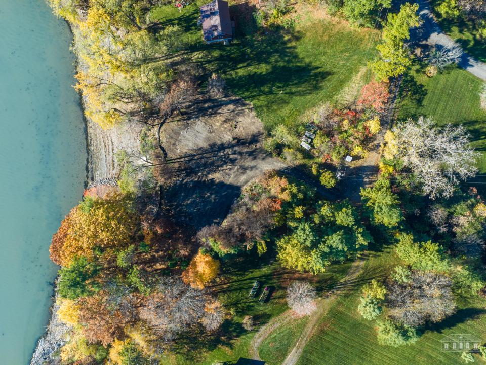 22 24 Hedge Row Crown Point Lot-54