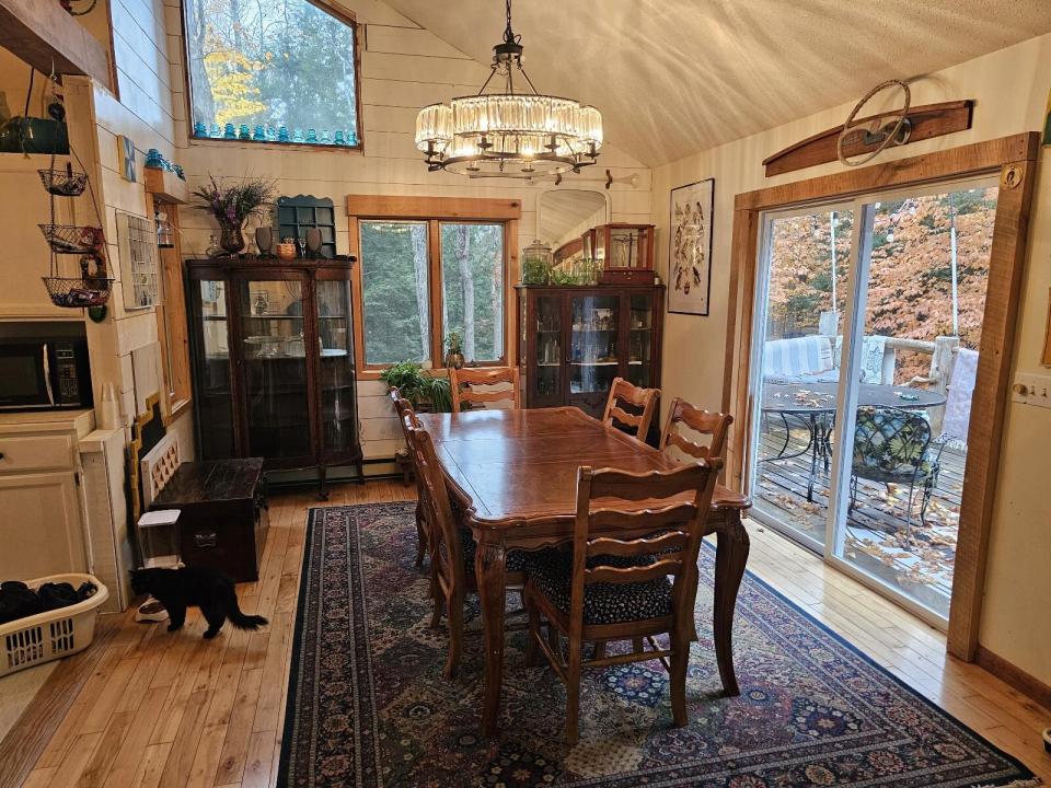 Davis - Tamarac - dining