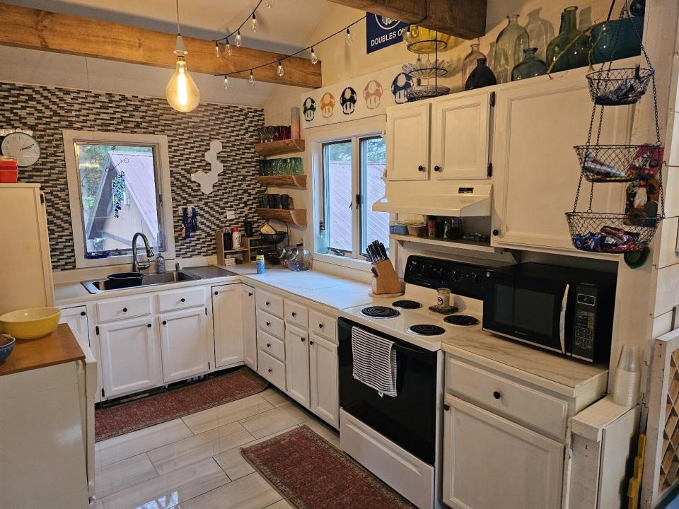 Davis - Tamarac - kitchen