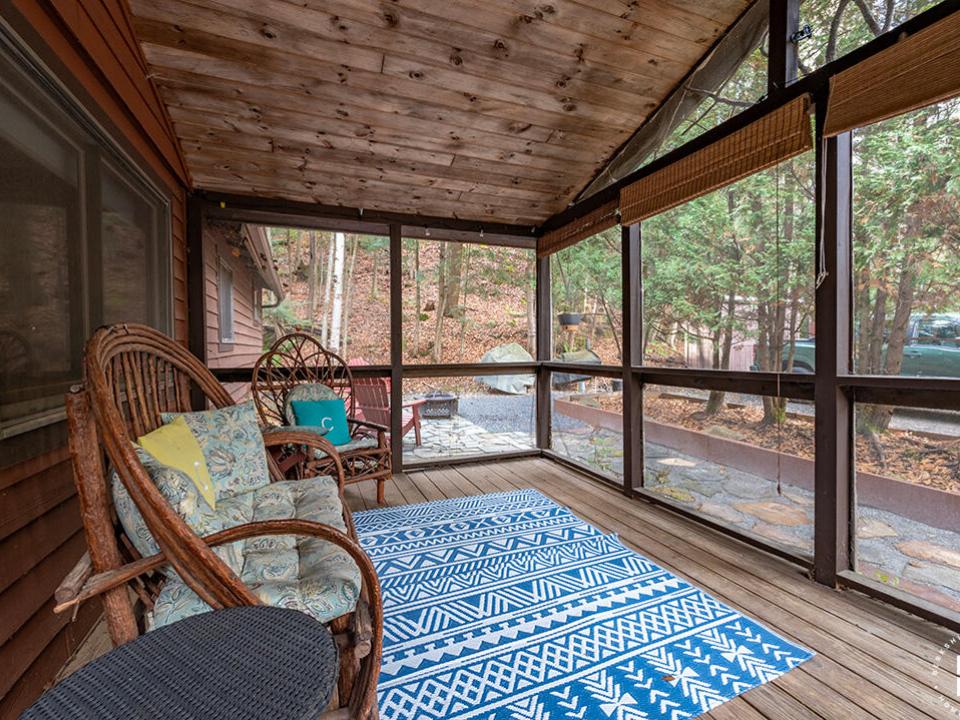 ColbyCabins_Fish_ScreenedPorch