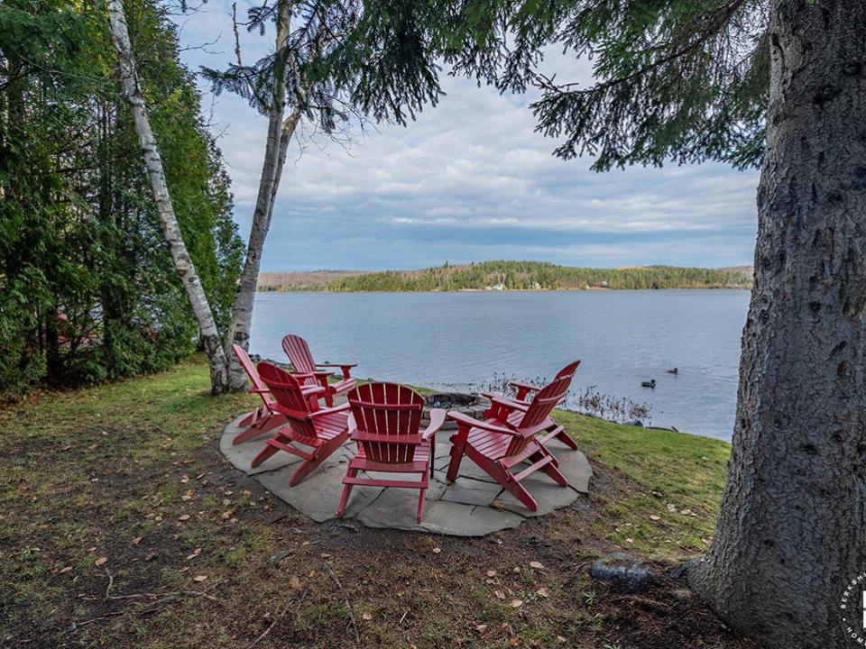 ColbyCabins_Moose_Firepit