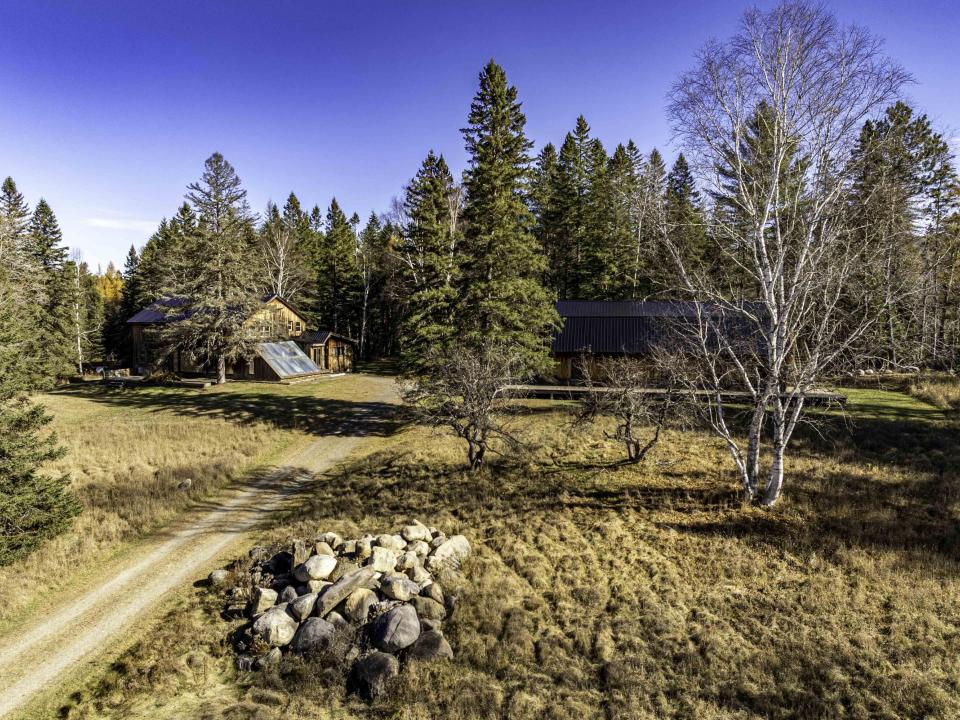 DJI_20251029122400_0316_D-HDR