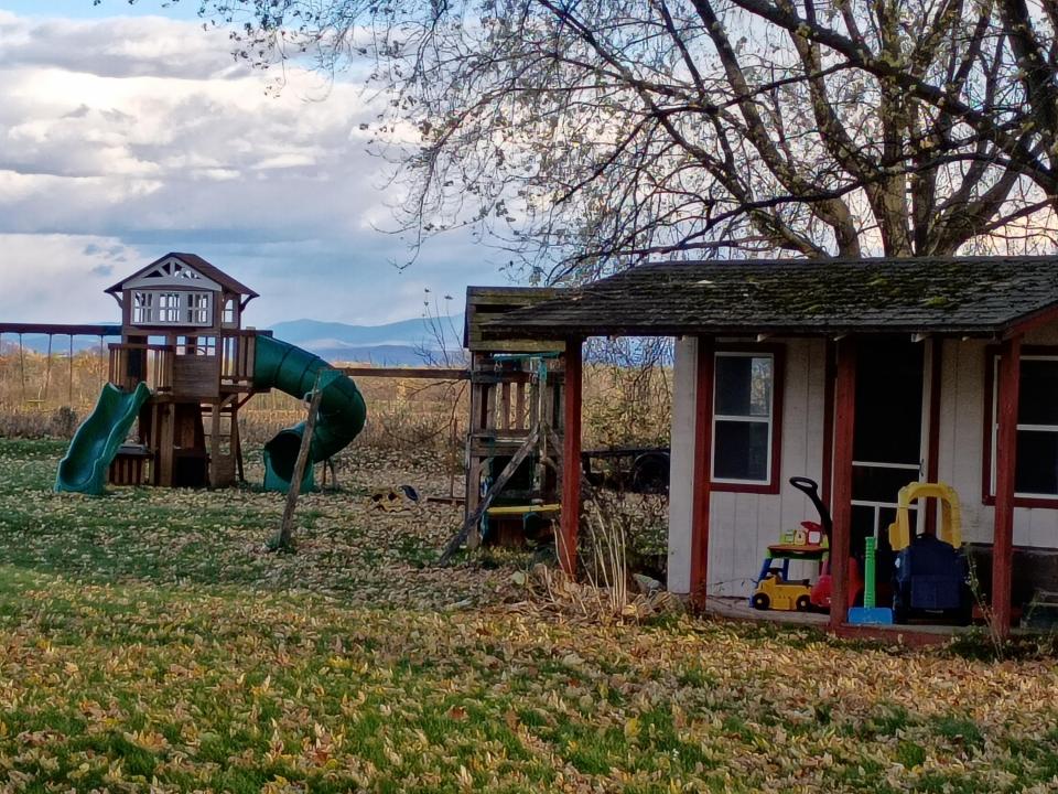 2428 Rte. 22 playhouse and mountains