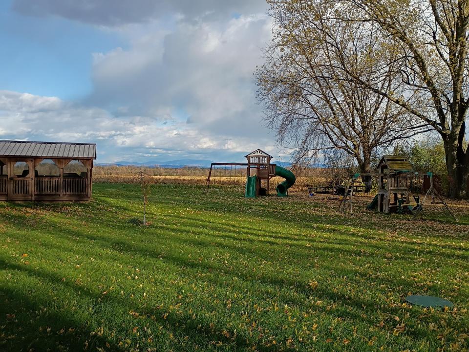 2428 Rte. 22 gazebo, both play sets , mo