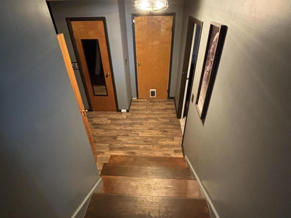 2428 Rte. 22 steps to office