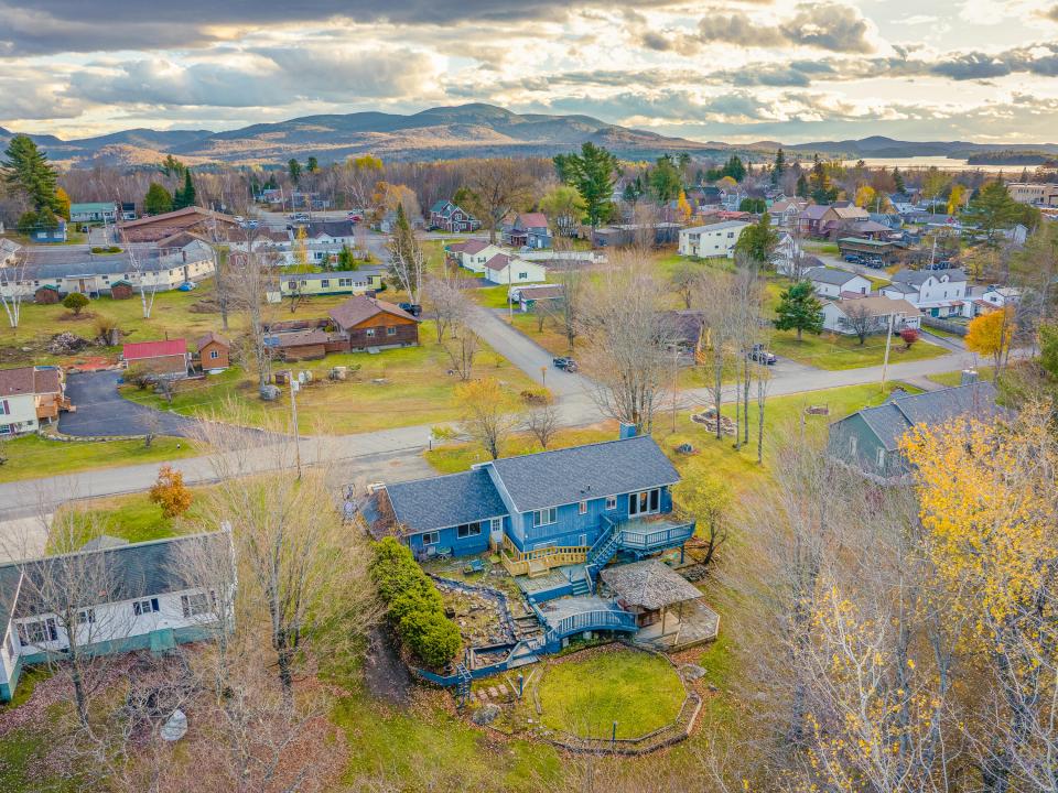 15 East Rounds St-10