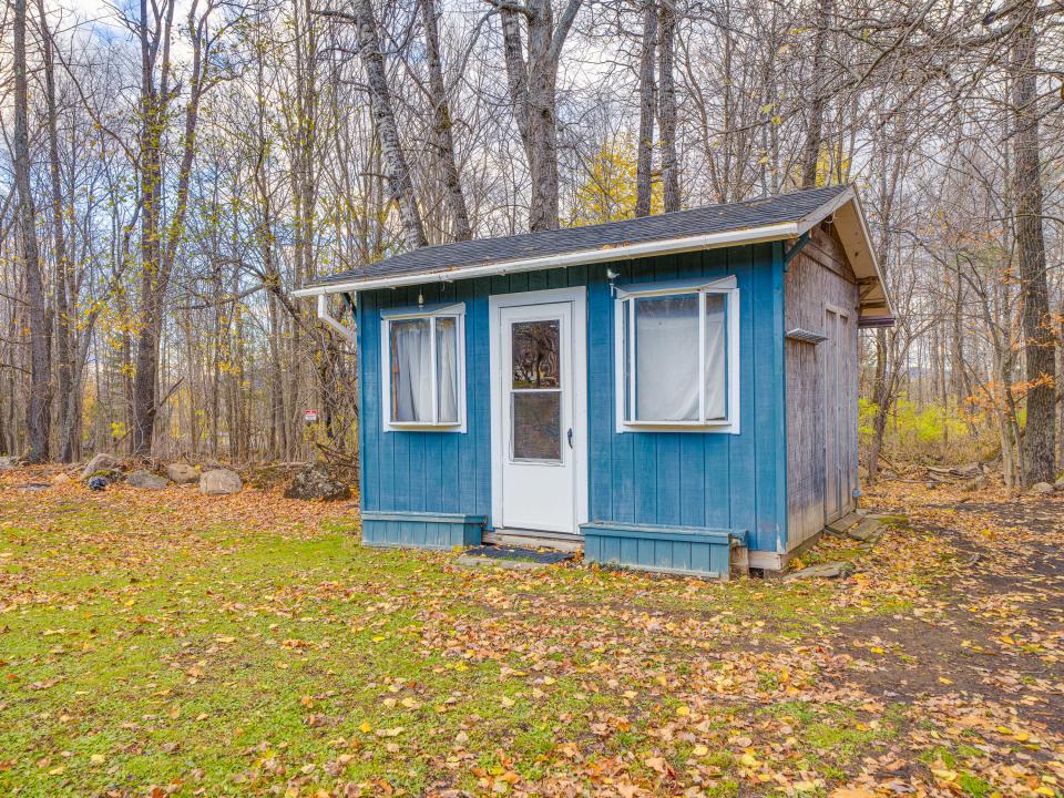 15 East Rounds St-23