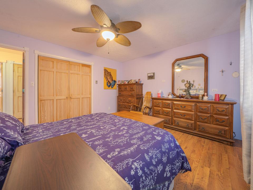 15 East Rounds St-48