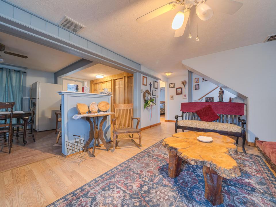 15 East Rounds St-57