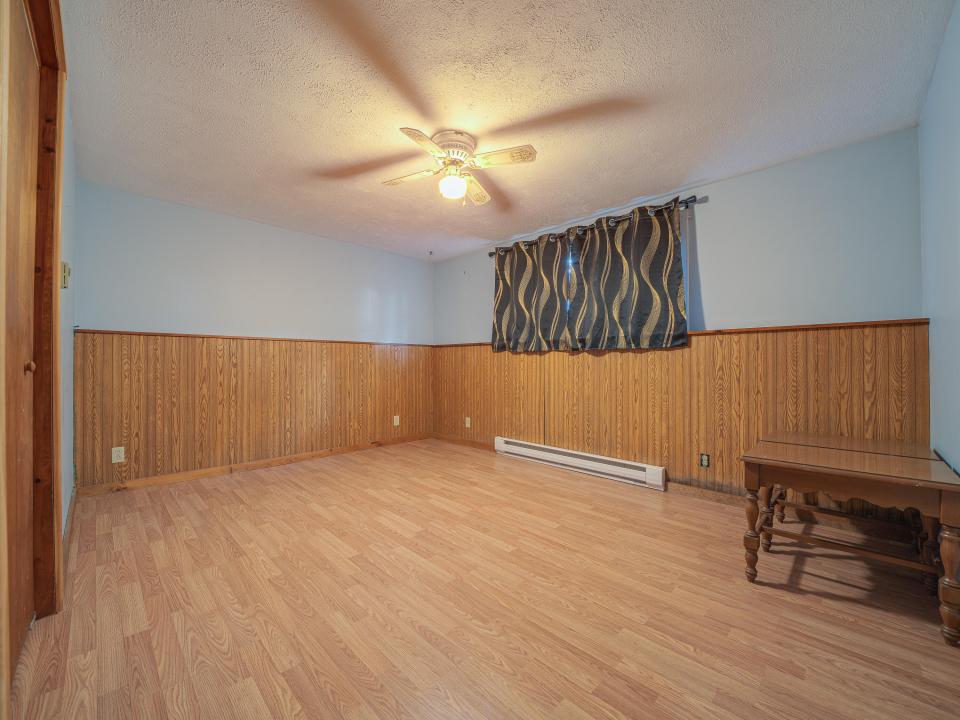 15 East Rounds St-63