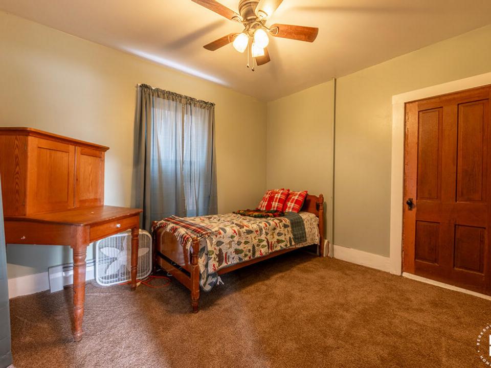 SaranacLakeHomeOnForestHillAve_Apartment