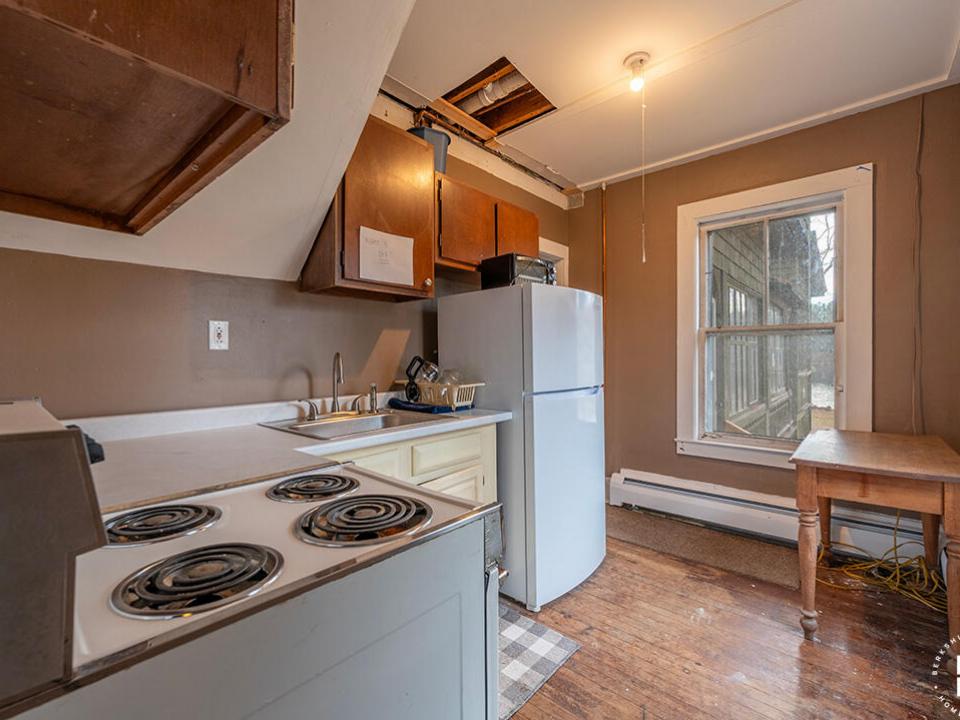 SaranacLakeHomeOnForestHillAve_Apartment