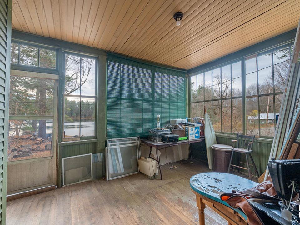 SaranacLakeHomeOnForestHillAve_MH_Front_