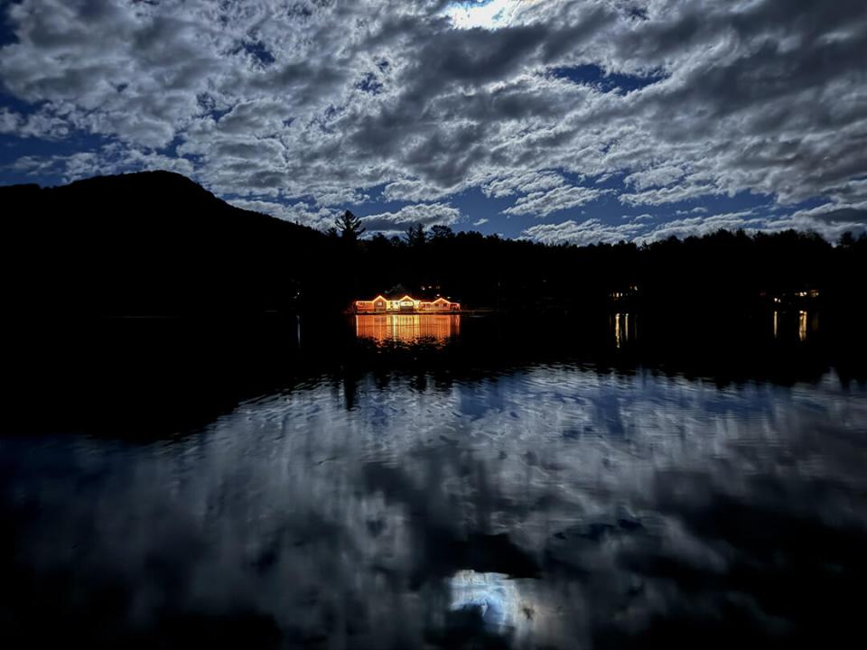 Nightime_MoodyPond_Zoomed