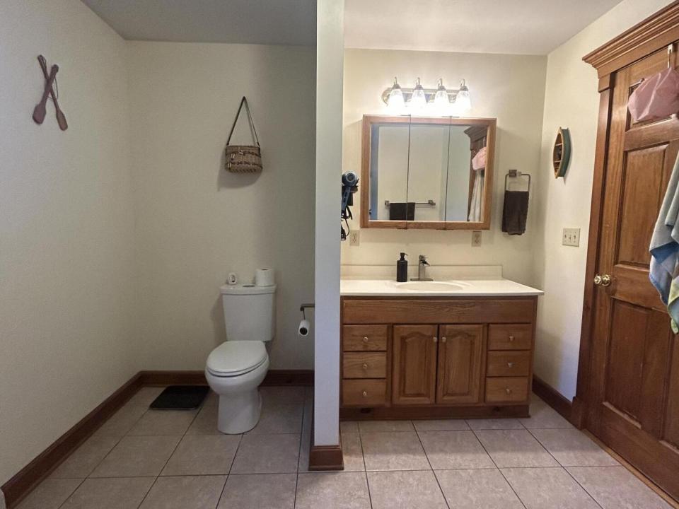Upstairs Bathroom