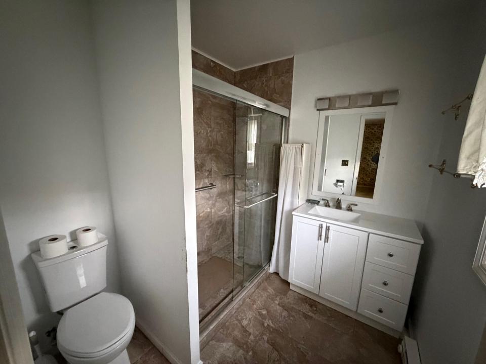 74 Cogan Ave Master Bath