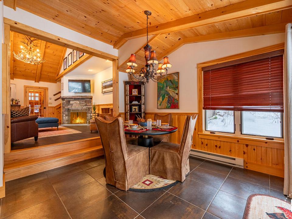 LakePlacidCottageOnChipmunk_DR