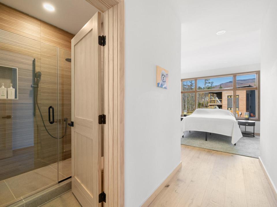 28-Bowman-Lane-Unit-7-Wilmington-NY-1299