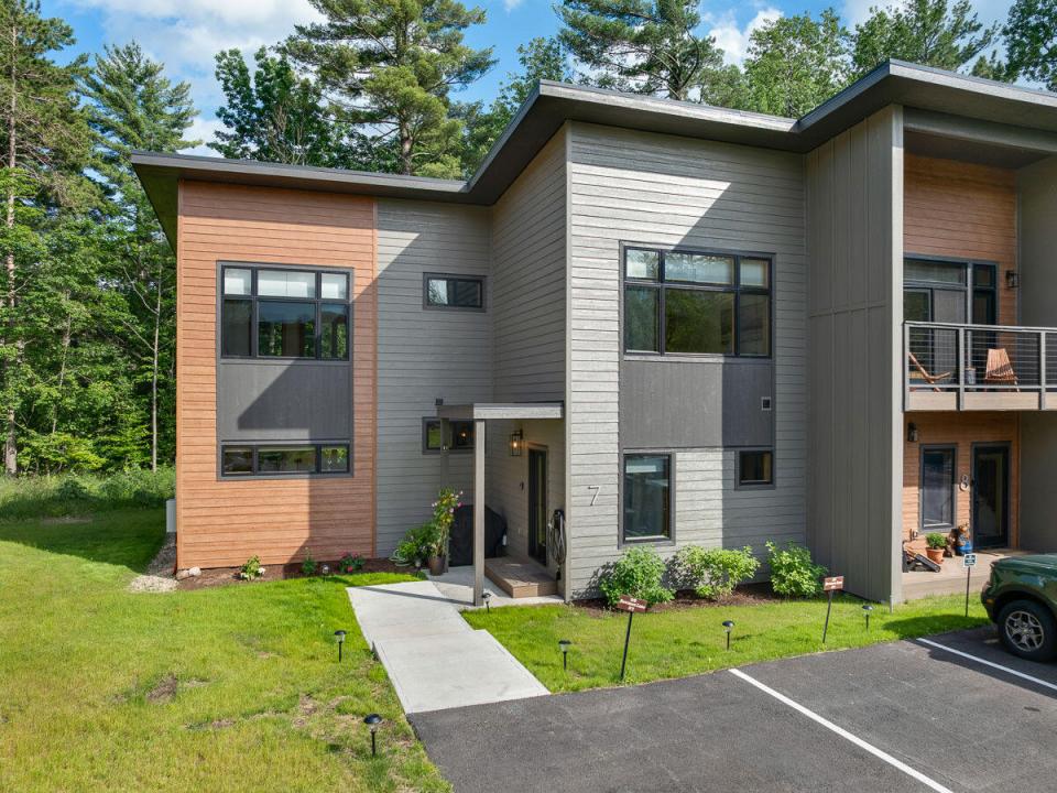 28-Bowman-Lane-Unit-7-Wilmington 45