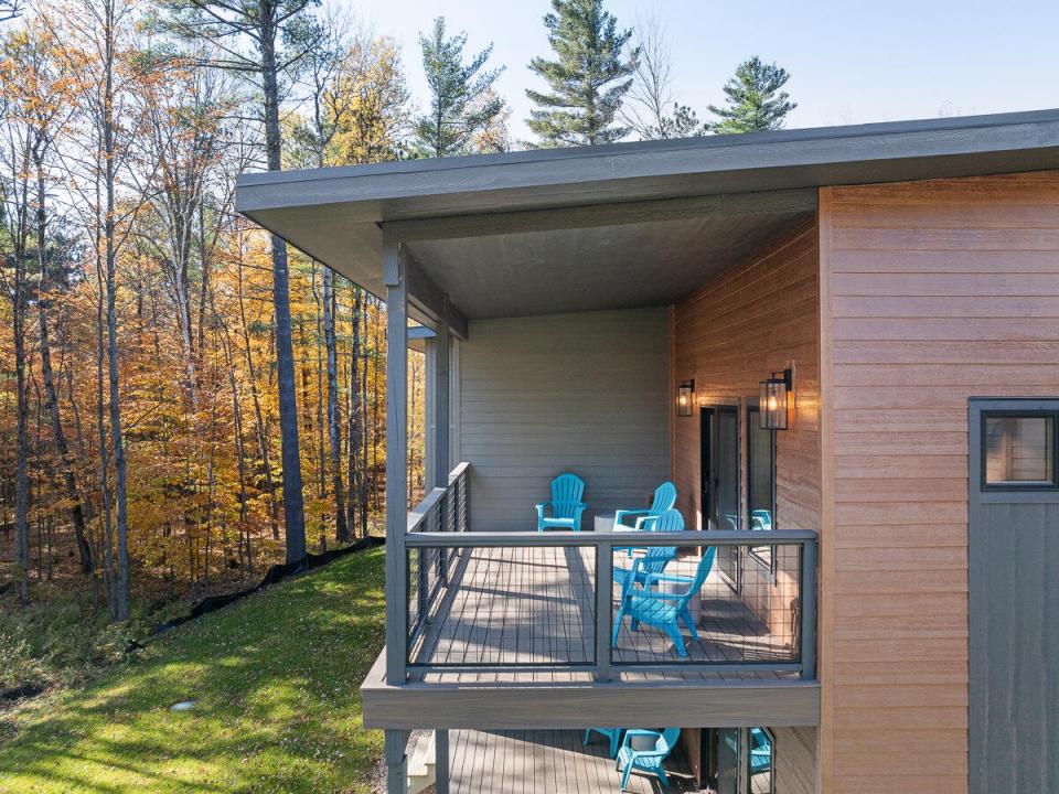 28-Bowman-Lane-Unit-7 1