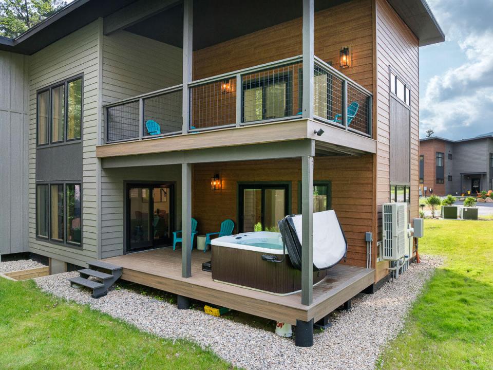 28-Bowman-Lane-Unit-7-Wilmington-NY-1299