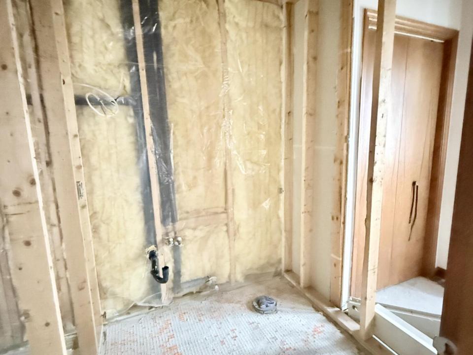 Downstairs half bath