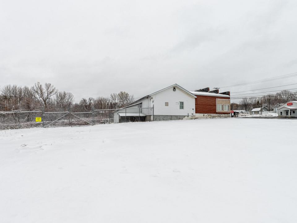 Exterior Parking Lot Side 2