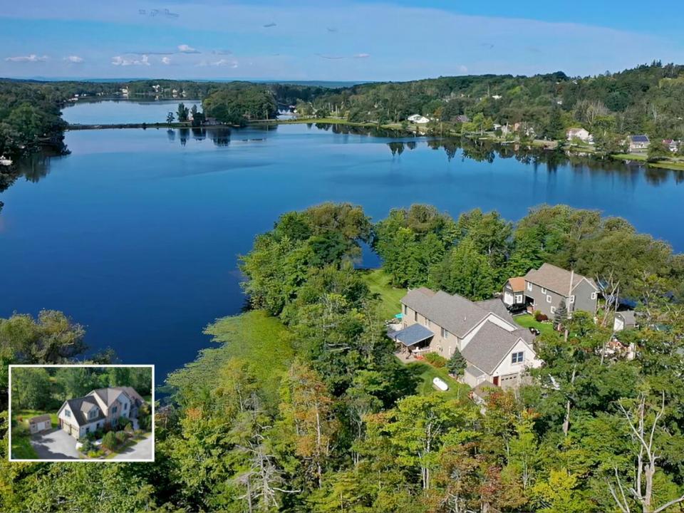 Cover photo 2025 weast