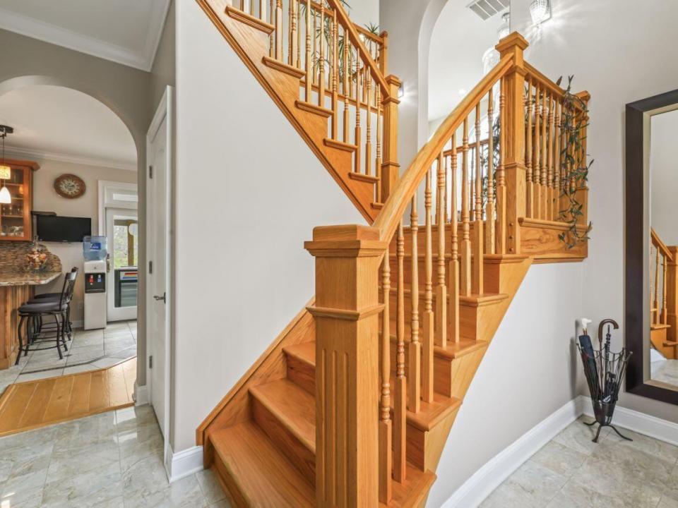 2085 Weast Road (15)