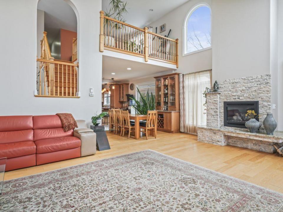 2085 Weast Road (21)