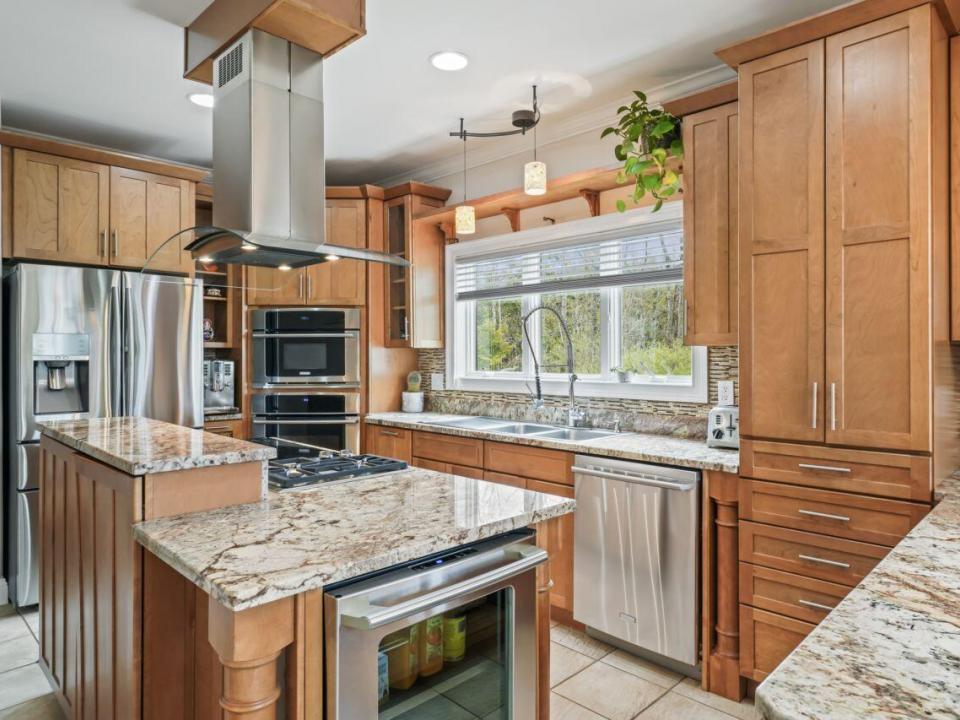 2085 Weast Road (25)