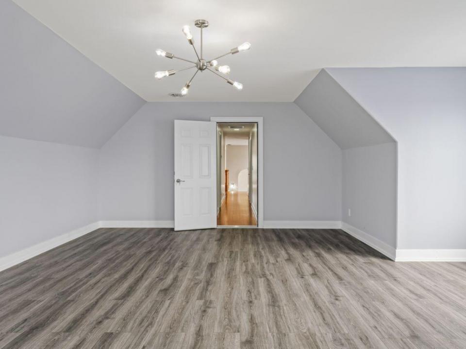 2085 Weast Road (55)