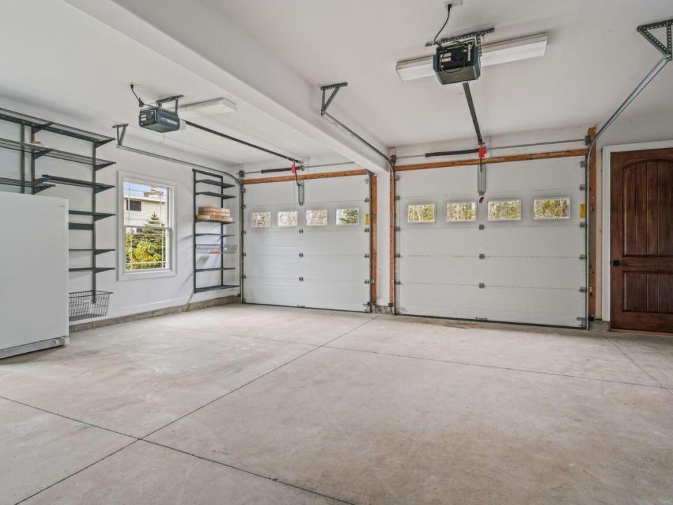 2085 Weast Road (60)