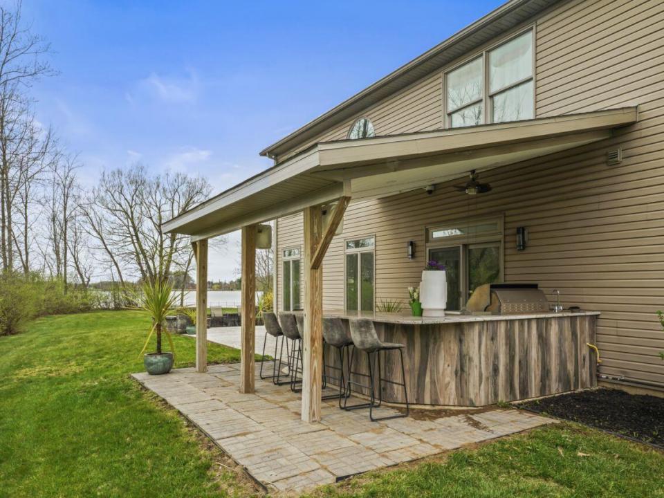 2085 Weast Road (65)