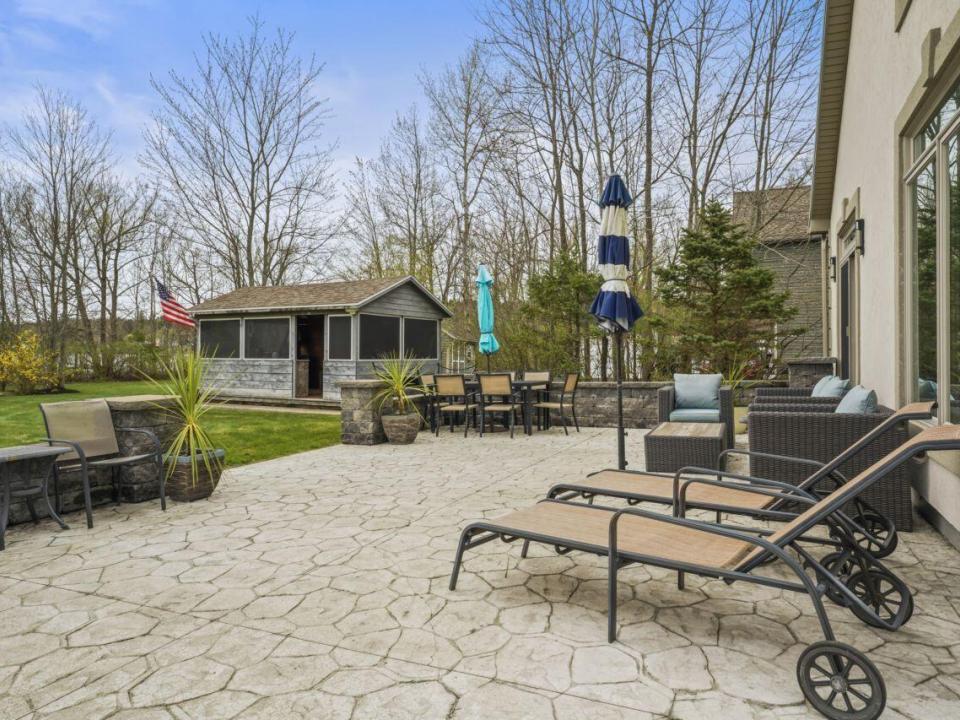 2085 Weast Road (69)