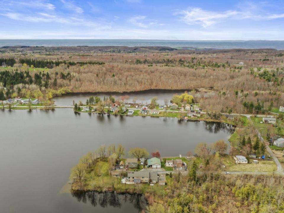 2085 Weast Road (13)