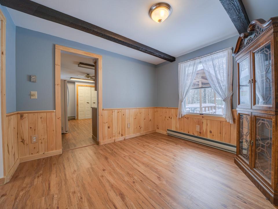 80 Sunset Ave-54