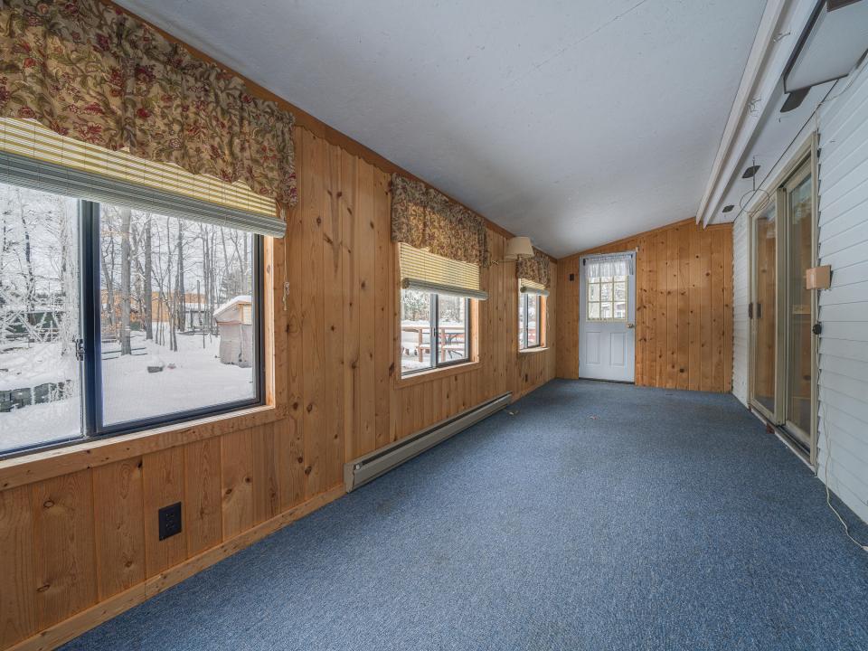 80 Sunset Ave-63