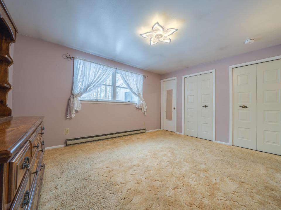 80 Sunset Ave-79
