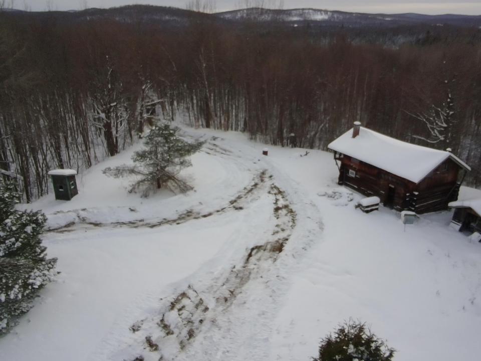 2870451_100DRONE_SING0284