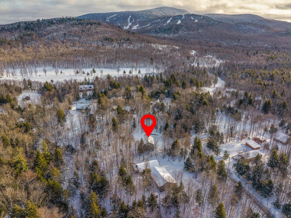 16 Robinwood (2025)-8