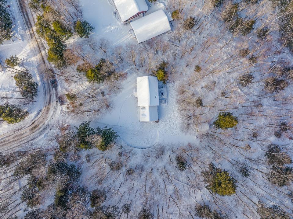 16 Robinwood (2025)-11