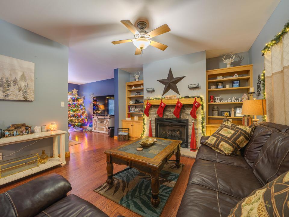 16 Robinwood (2025)-39