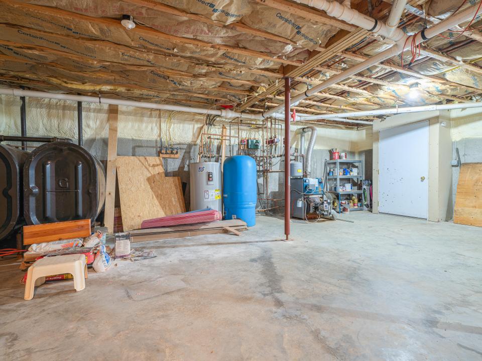 16 Robinwood (2025)-87