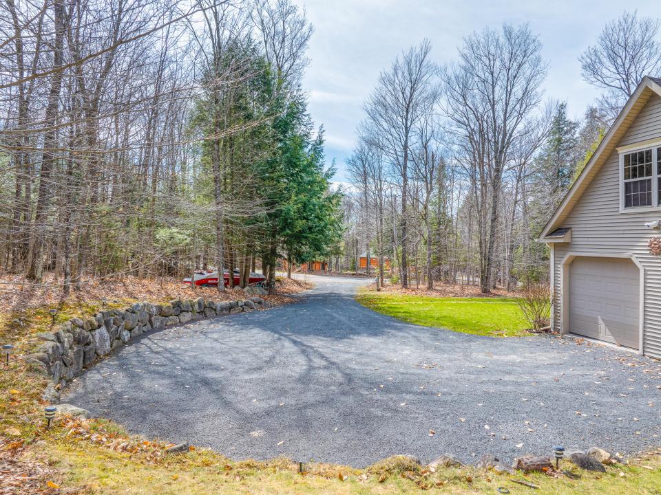 16 Robinwood Ln. (April 2026)-14