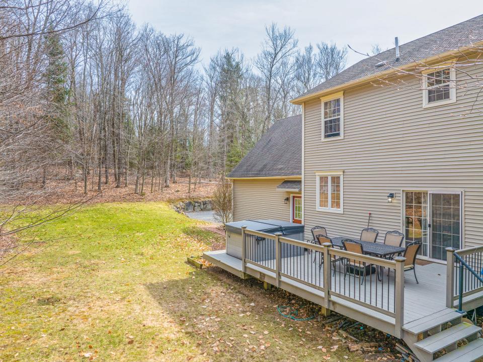 16 Robinwood Ln. (April 2026)-19
