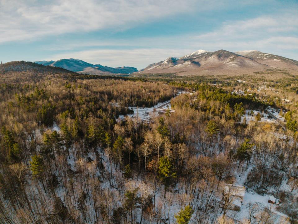 0-outlook-lane-wilmington-ny-12997-6